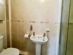 En-Suite- click for photo gallery